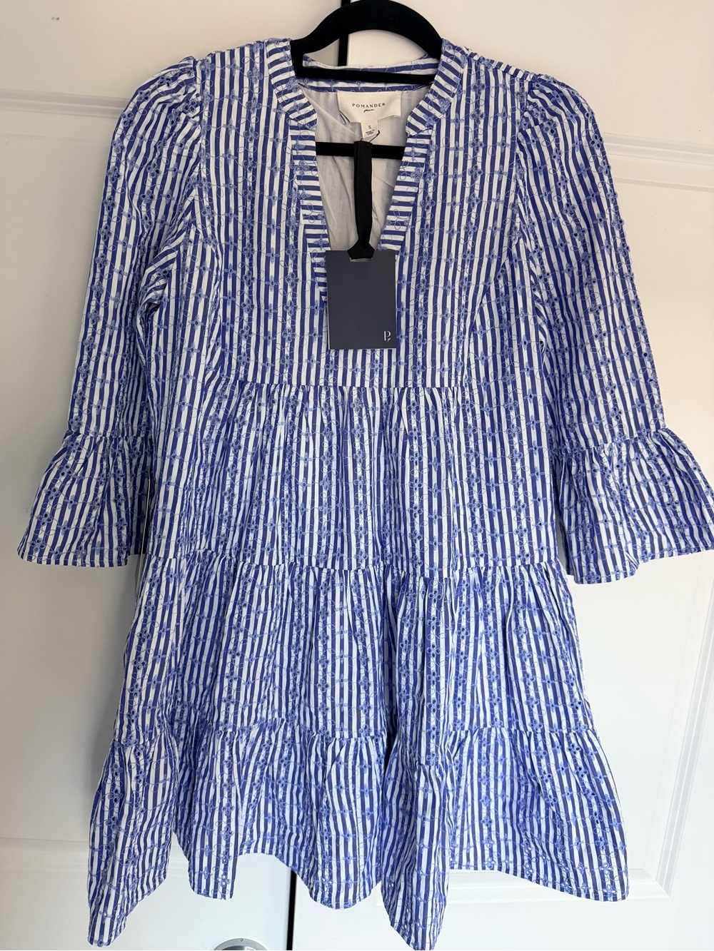 NWT Tuckernuck Pomander Place Blue Floral Embroidered Dress Size Small